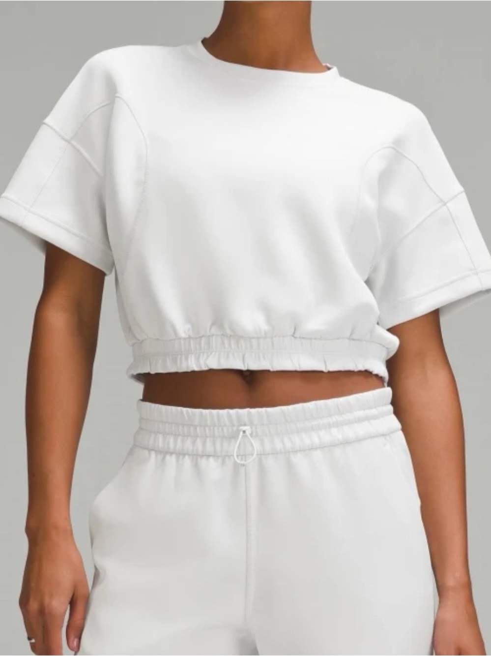 Lululemon Softstreme Gathered Tee- Cropped